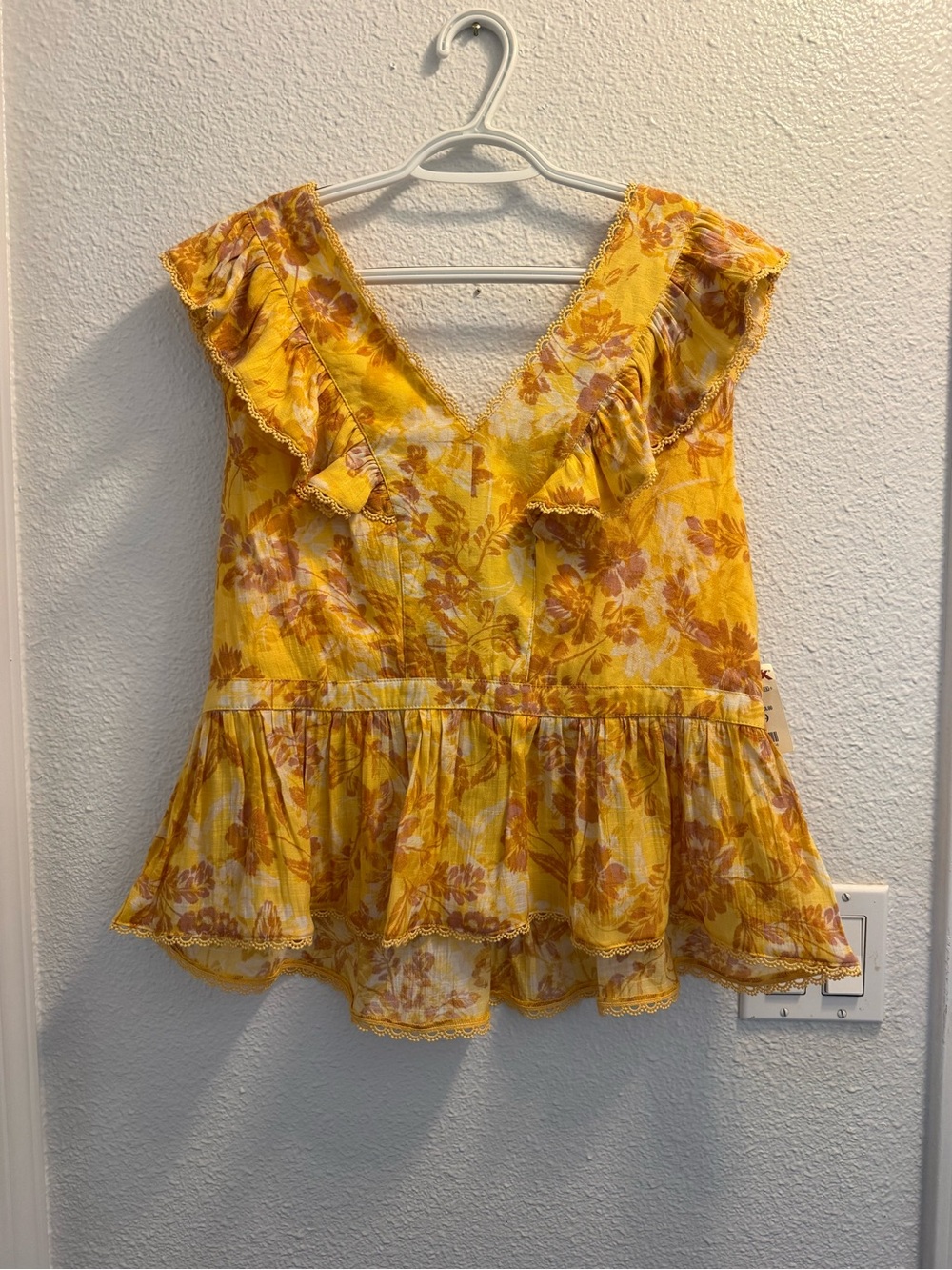 Nanette Lepore Yellow Floral Ruffle V-Neck Peplum Top - Picture 3 of 7
